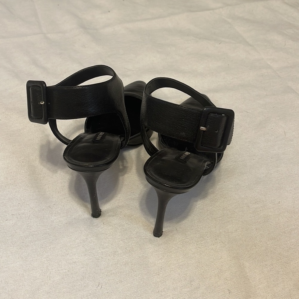 Black Nine West Heels Size 7.5 - Picture 2 of 5